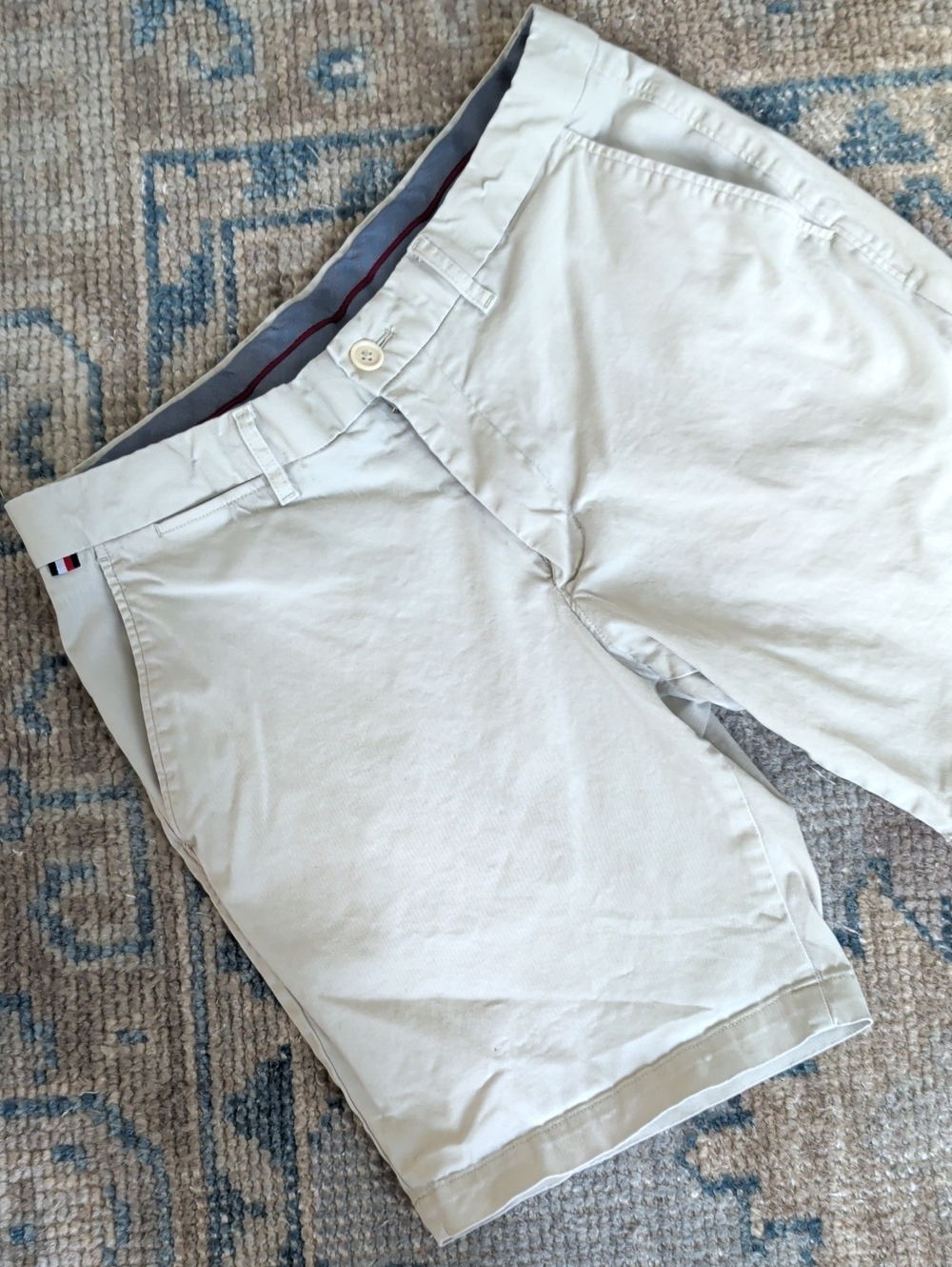Tommy Hilfiger Men’s Light Stone Khaki Chino Shorts